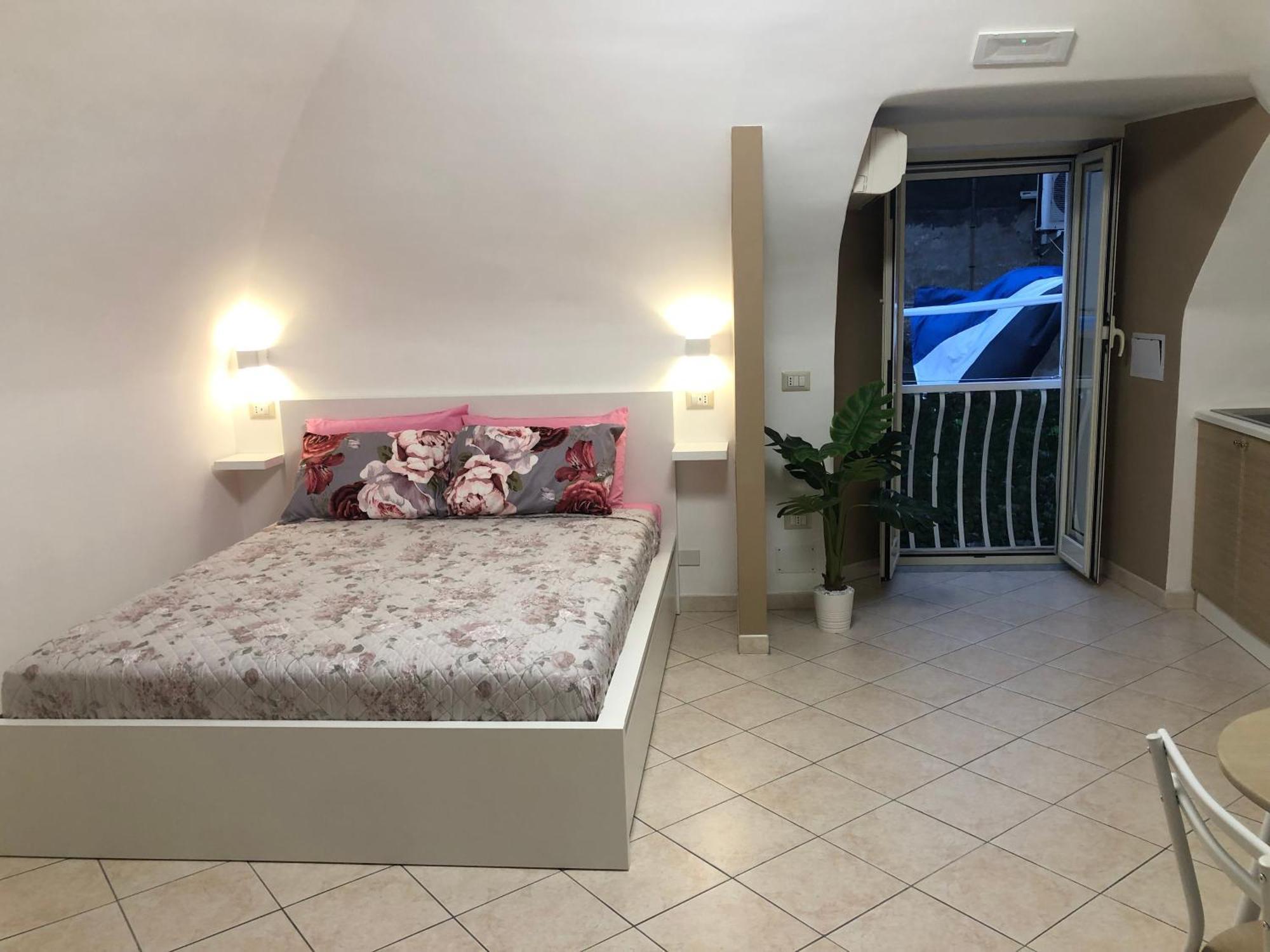 La Casa Di Ludovica Leilighet Napoli Eksteriør bilde